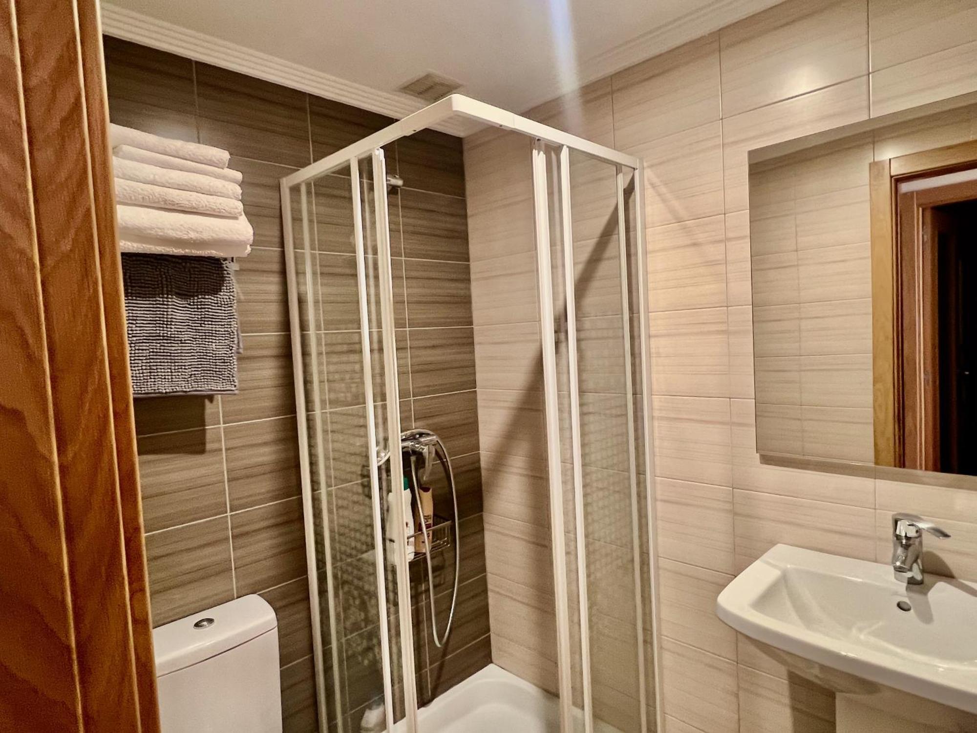 Apartamento Europa Prados Atenea Oviedo Buitenkant foto